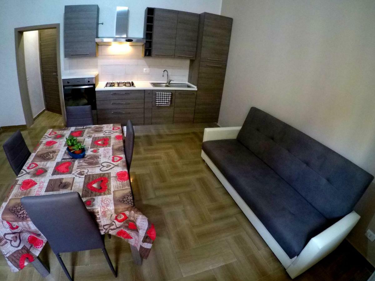 פוצאלו Welcome Home Apt. 2 מראה חיצוני תמונה